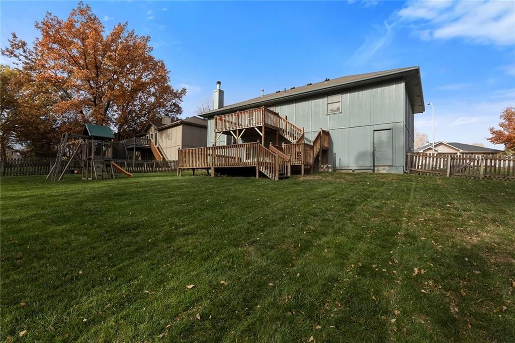 8817 NE 75th Street — photo 17