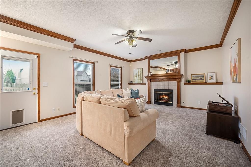 11264 N SUMMIT Street — photo 10