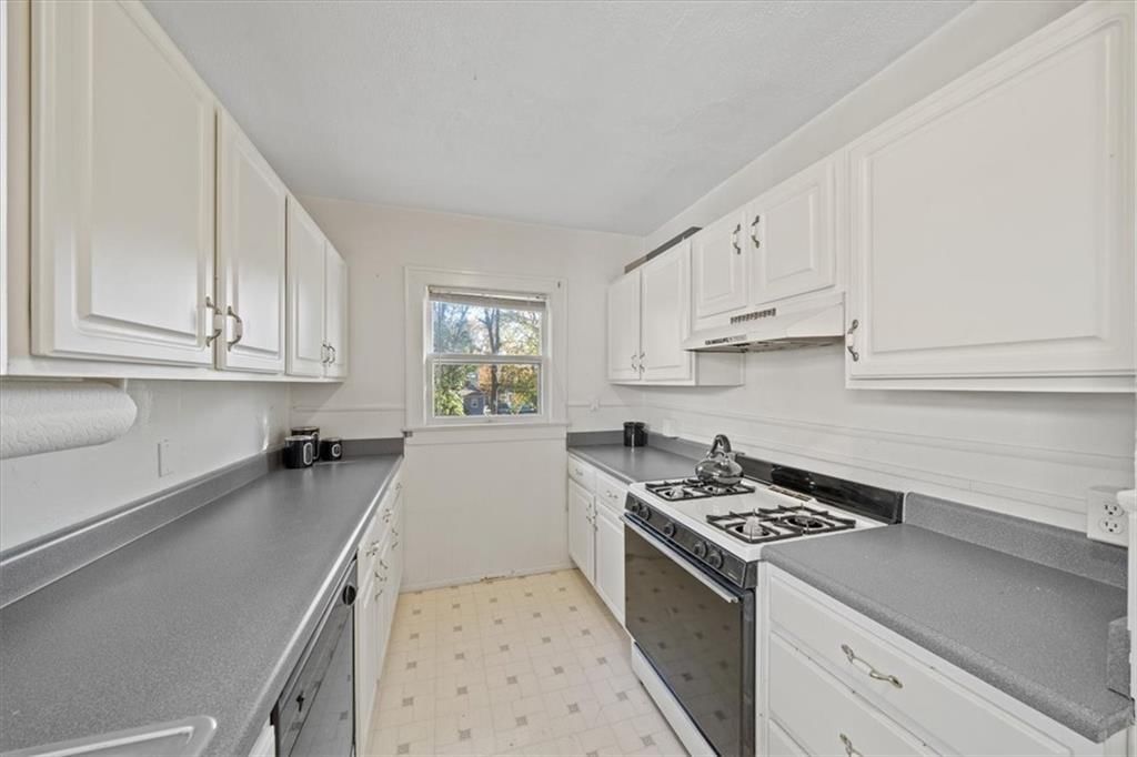 3821 Genessee Street — photo 11