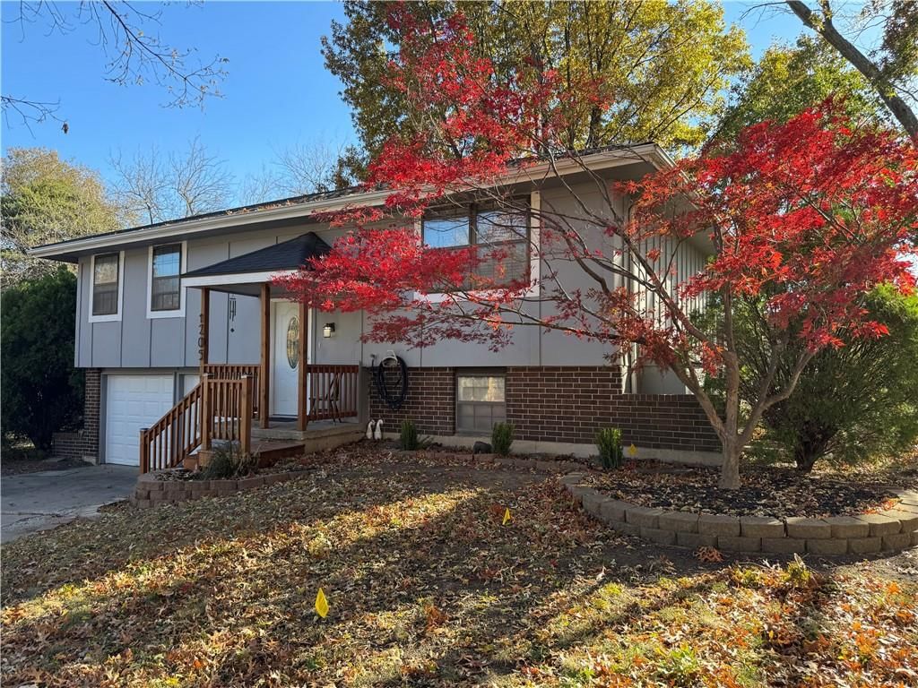1205 SE 5th Street — photo 3