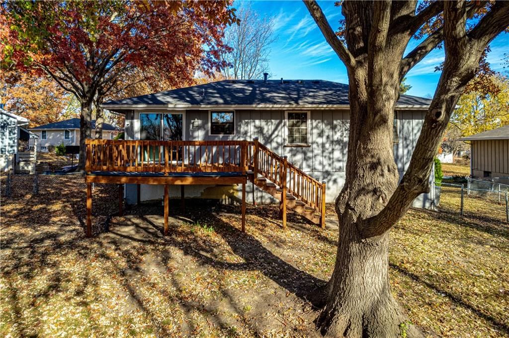 1205 SE 5th Street — photo 32