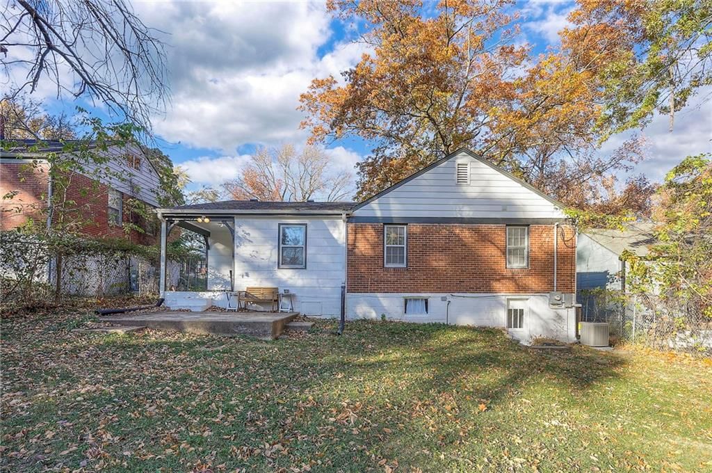 9 W Pocahontas Lane — photo 31