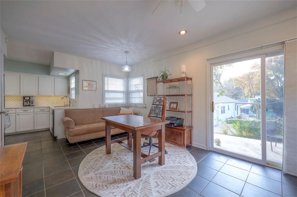 211 NW Briarcliff Road — photo 19