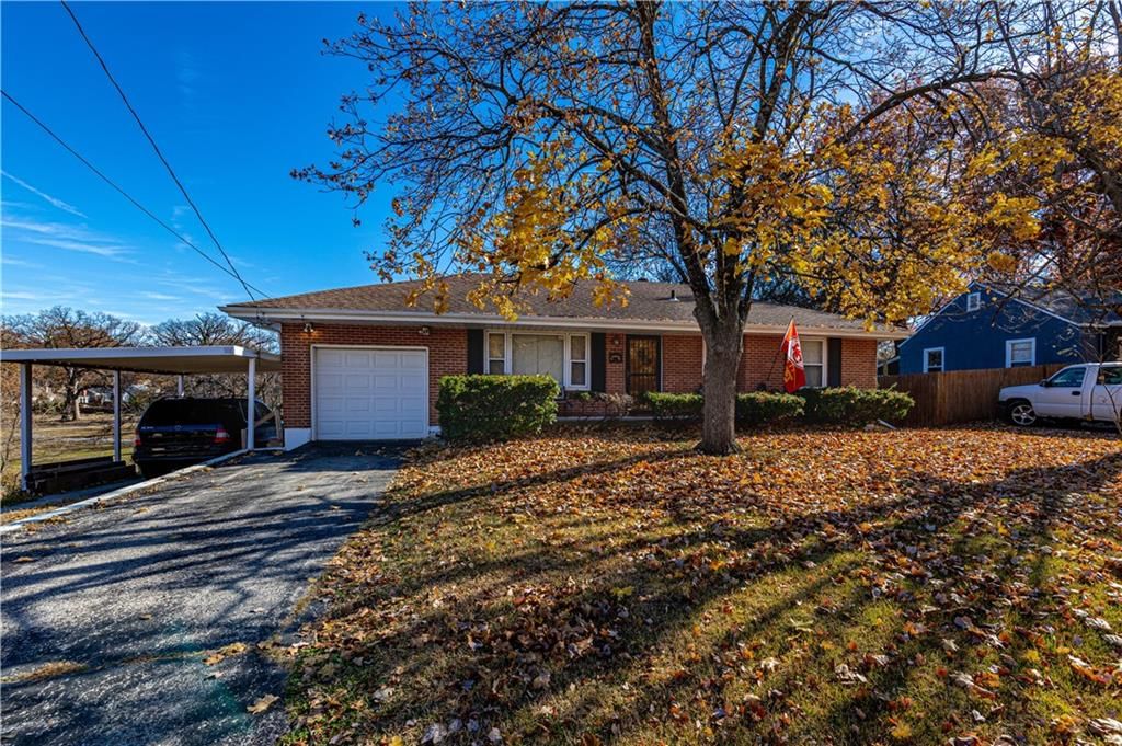 2925 S Norwood Avenue — photo 4