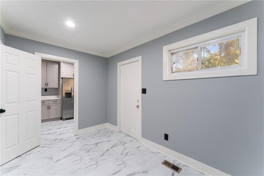 3902 E 24th Street — photo 14
