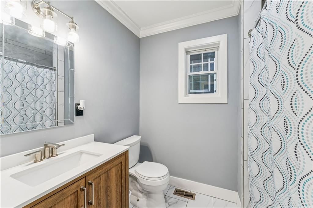 3902 E 24th Street — photo 18