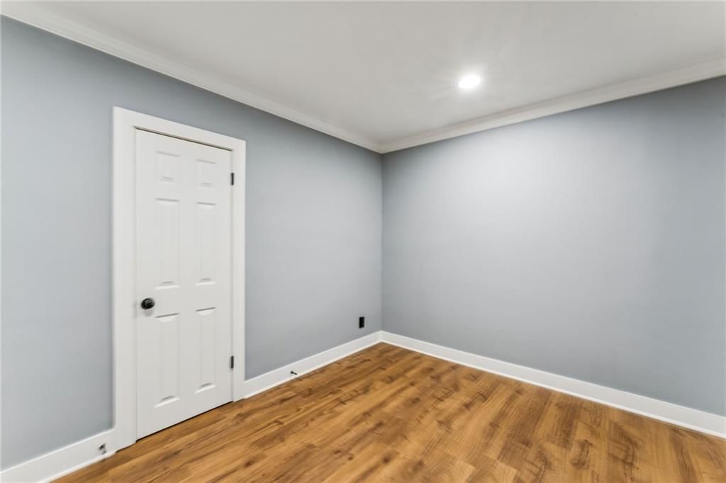 3902 E 24th Street — photo 21