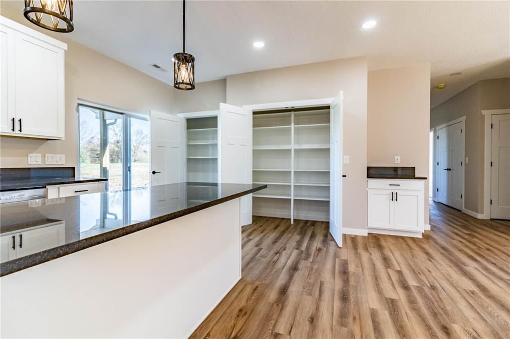 106 W Lake Shore Drive — photo 16
