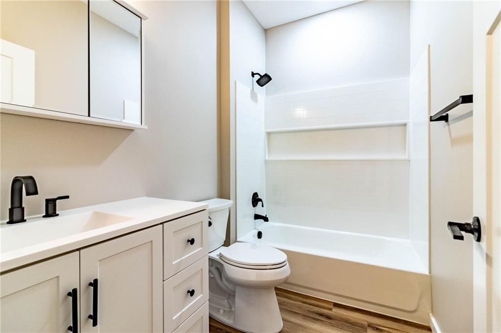 106 W Lake Shore Drive — photo 24