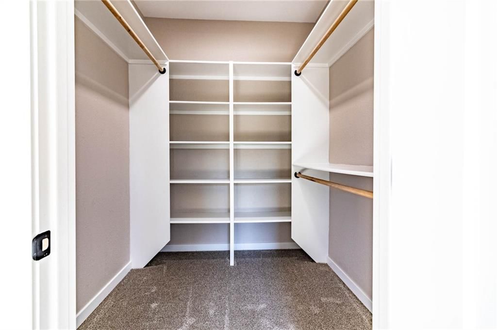 106 W Lake Shore Drive — photo 32