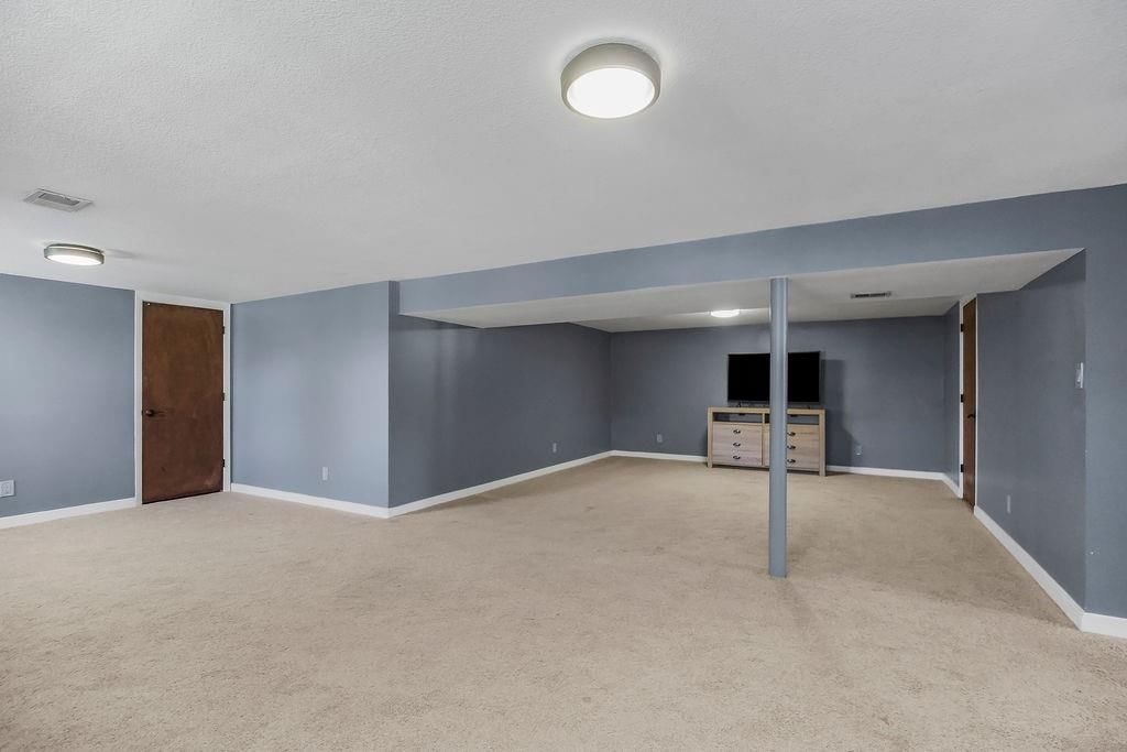 4931 N Flora Avenue — photo 25