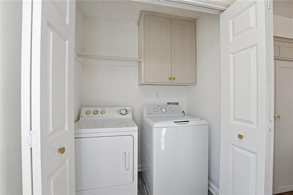 5735 Riley Street — photo 19