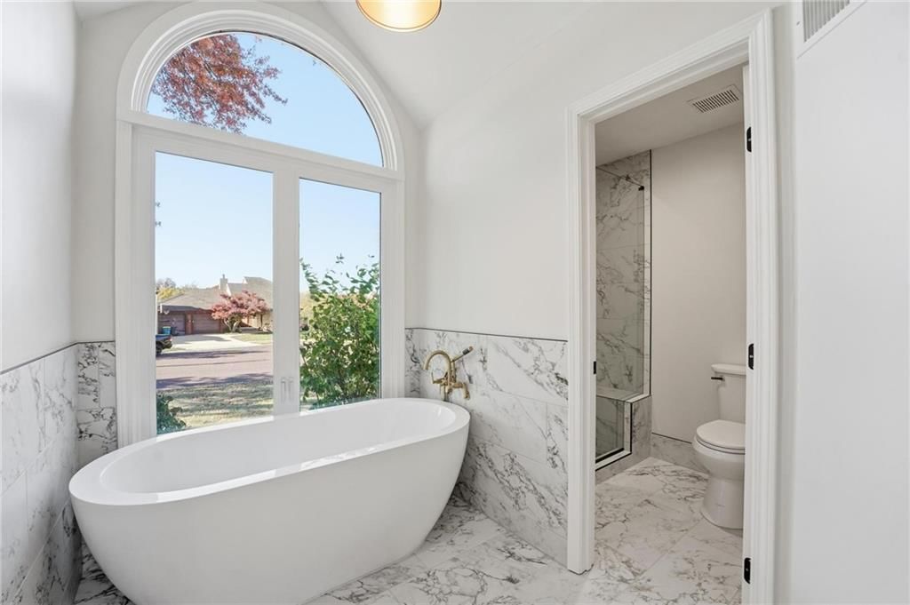 5735 Riley Street — photo 26