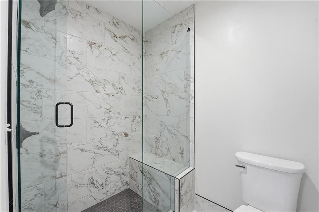 5735 Riley Street — photo 27