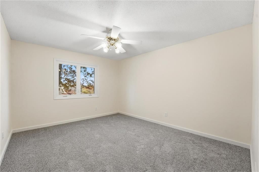 5735 Riley Street — photo 28