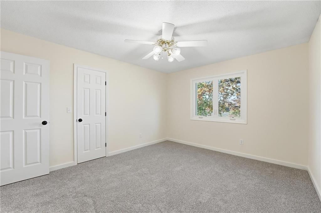5735 Riley Street — photo 29