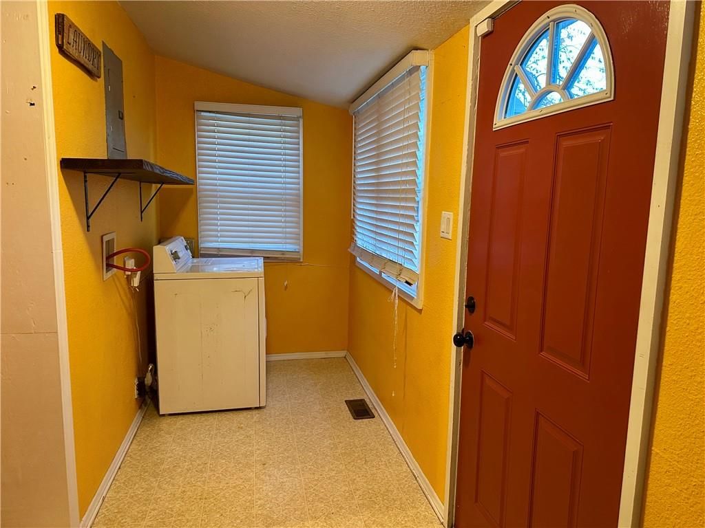 506 S Indiana Avenue — photo 15