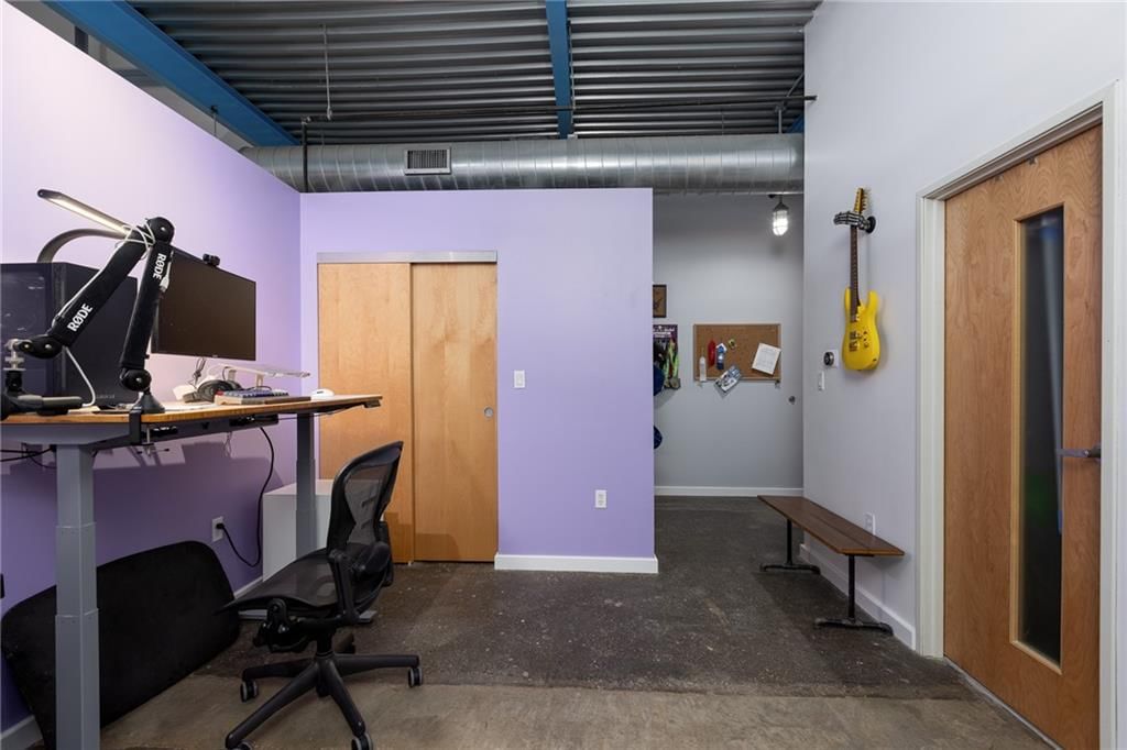522 LOCUST Lane — photo 18