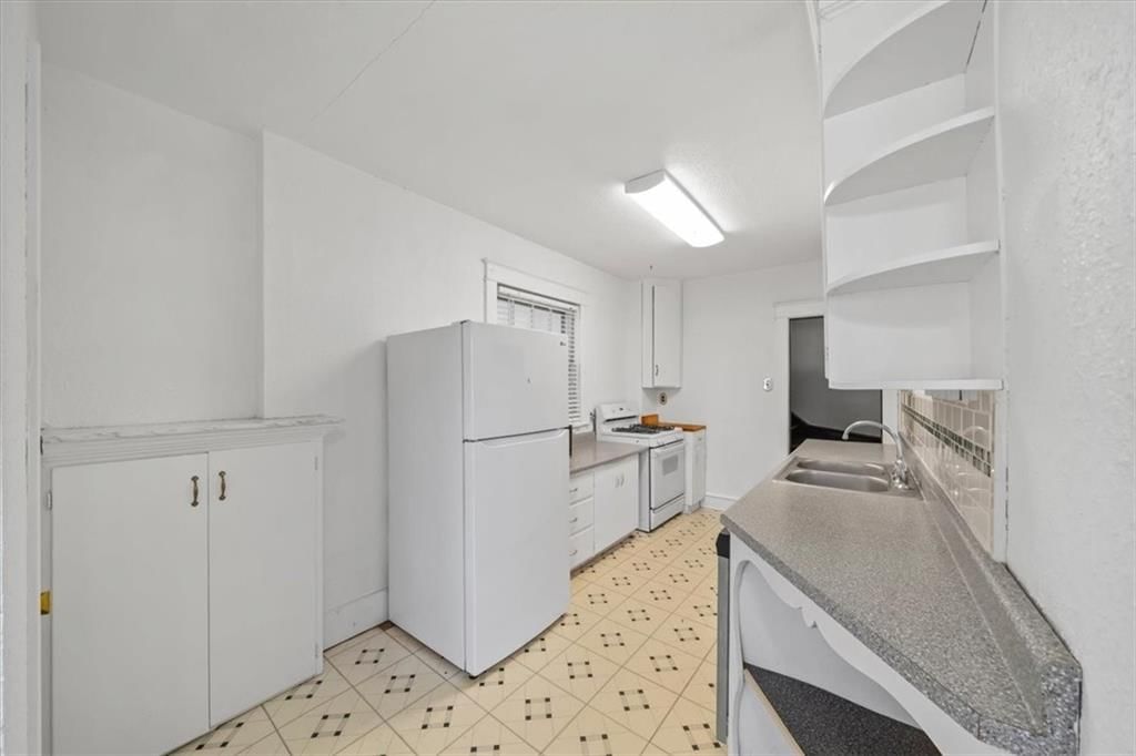 5101 Walnut Street — photo 11