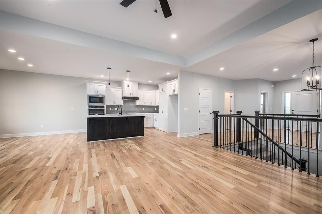 24695 Evans Road — photo 4