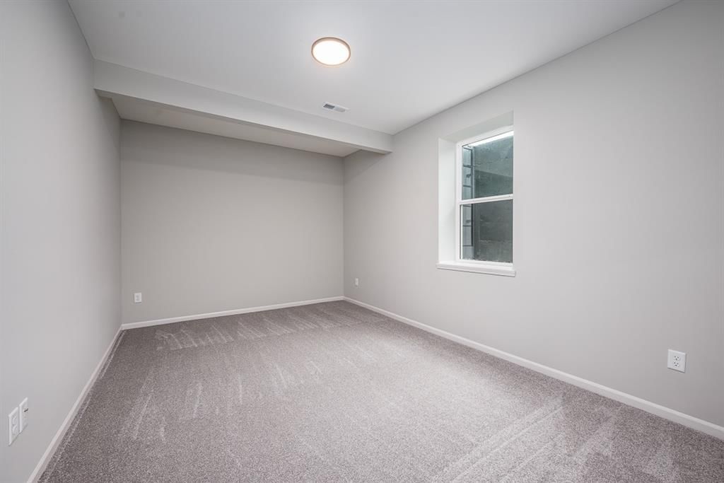 24695 Evans Road — photo 25