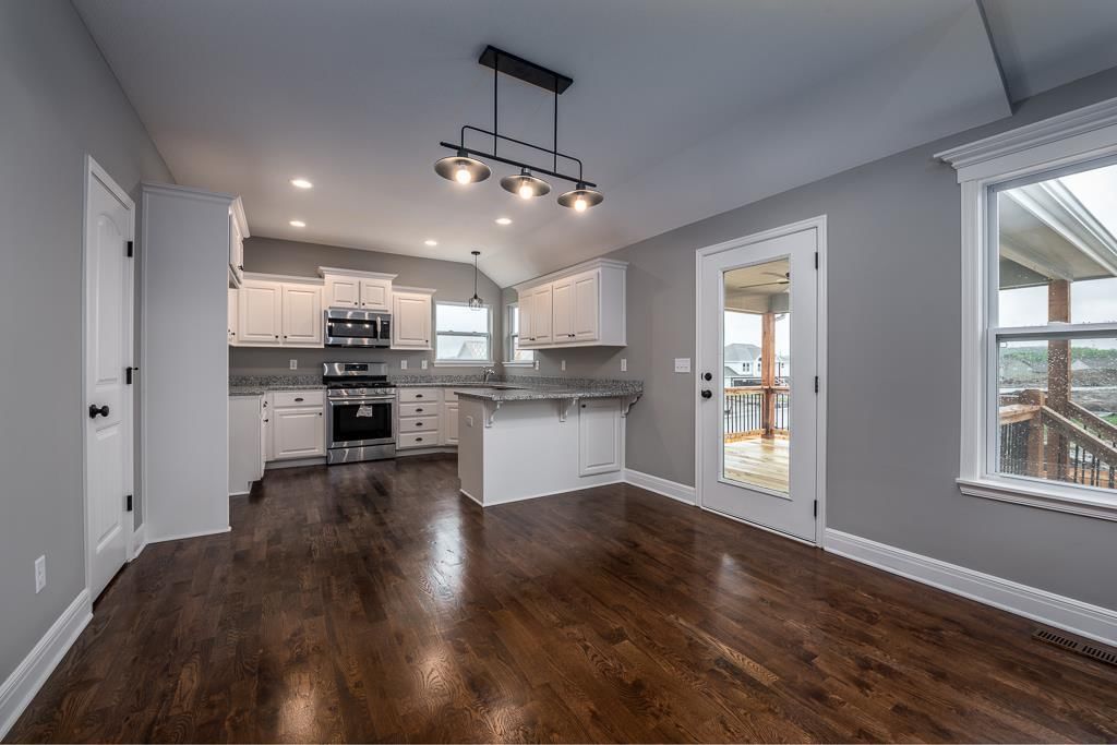 24653 Evans Road — photo 4