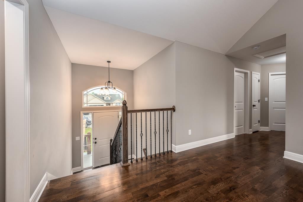 24653 Evans Road — photo 9