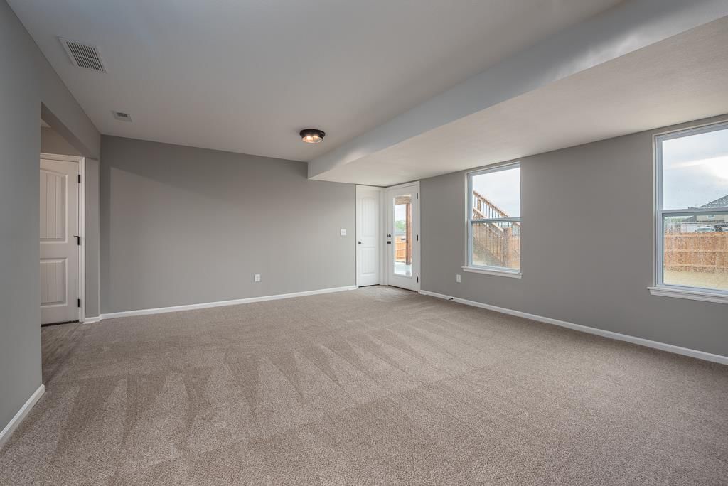 24653 Evans Road — photo 16