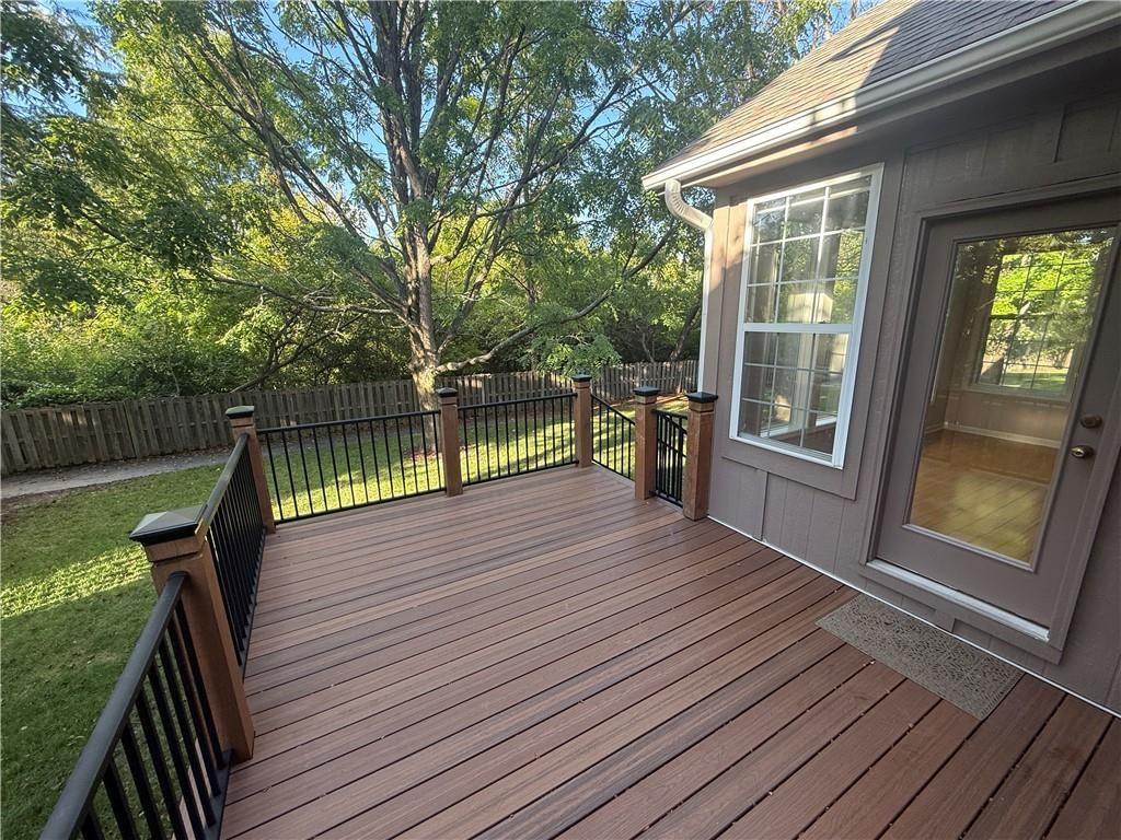 18380 W 116th Street — photo 11