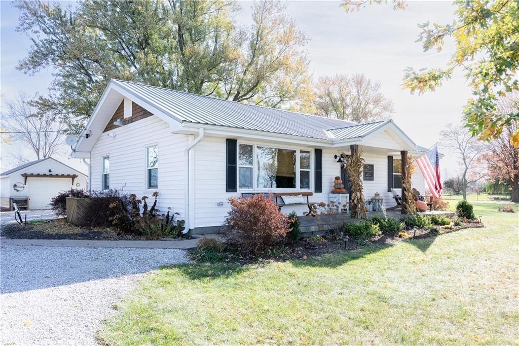 31685 Metcalf Road — photo 4