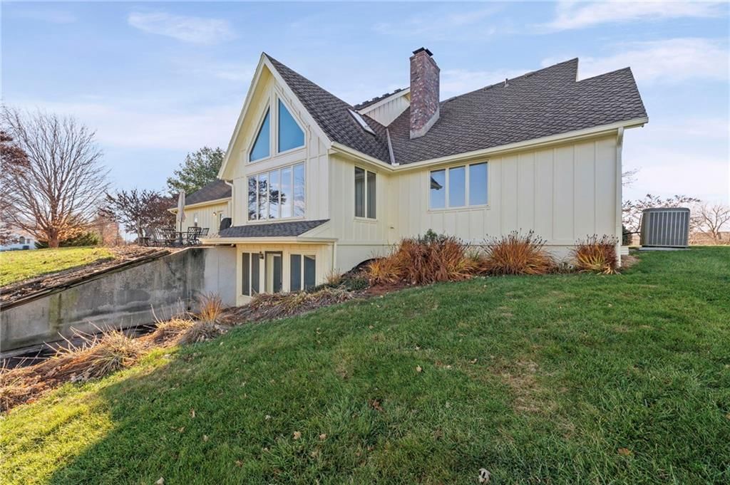 7801 N Childress Avenue — photo 49