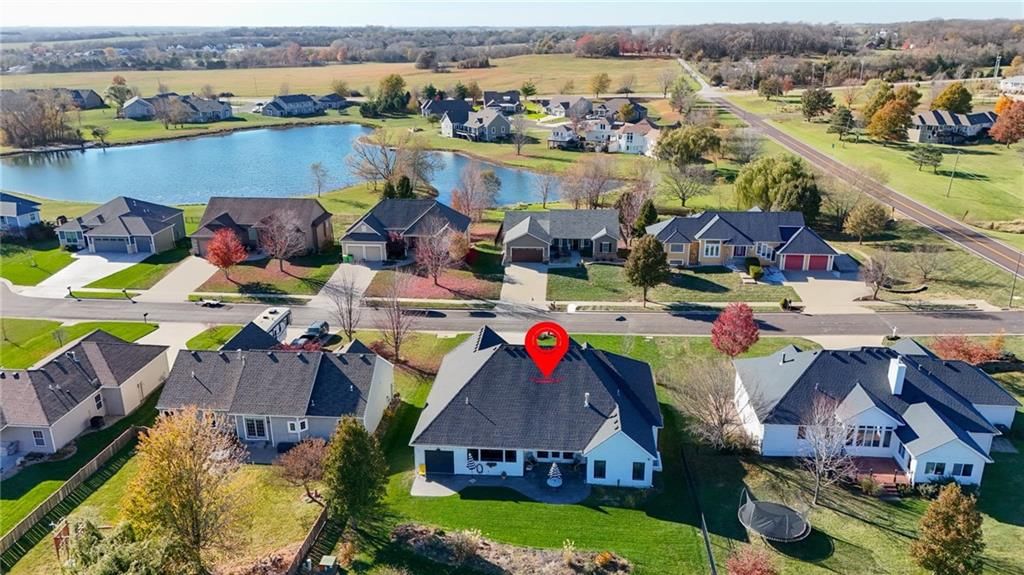1210 Signal Lake Court — photo 2