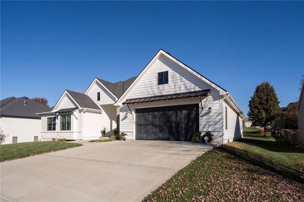 1210 Signal Lake Court — photo 4