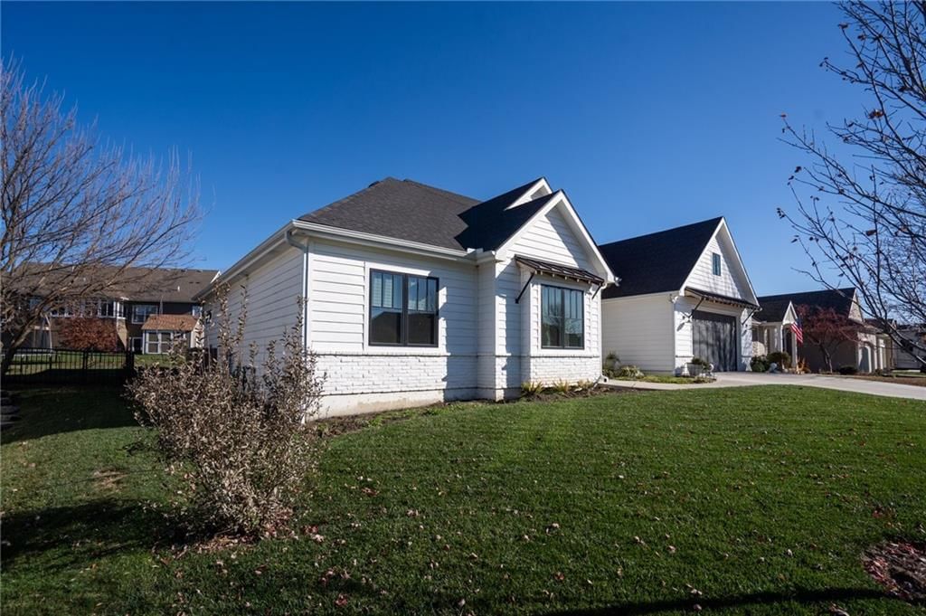 1210 Signal Lake Court — photo 5