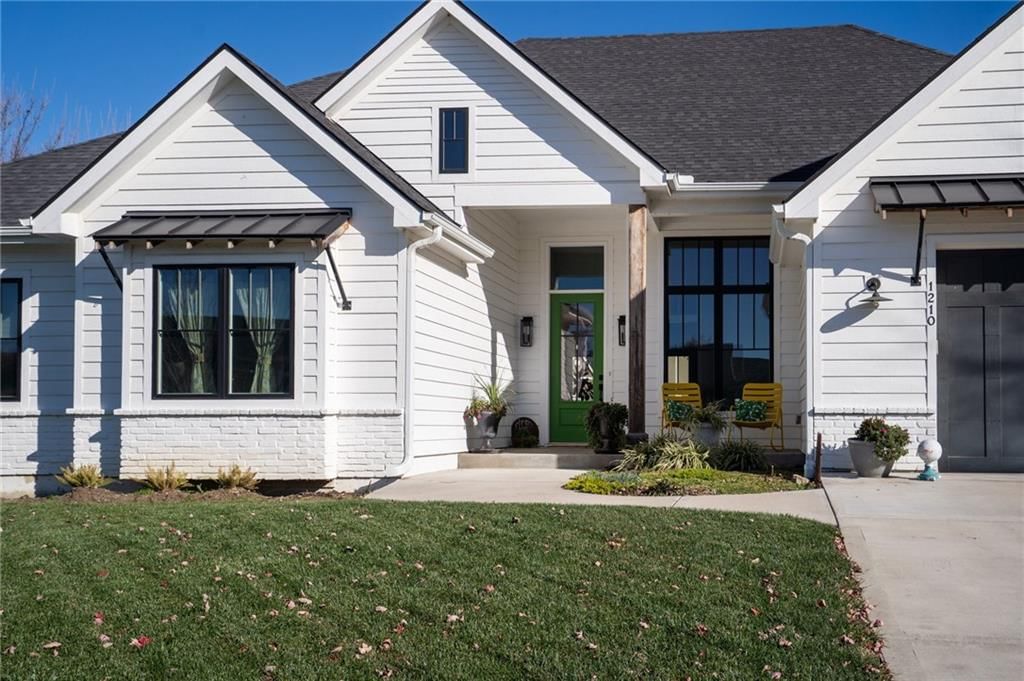 1210 Signal Lake Court — photo 6
