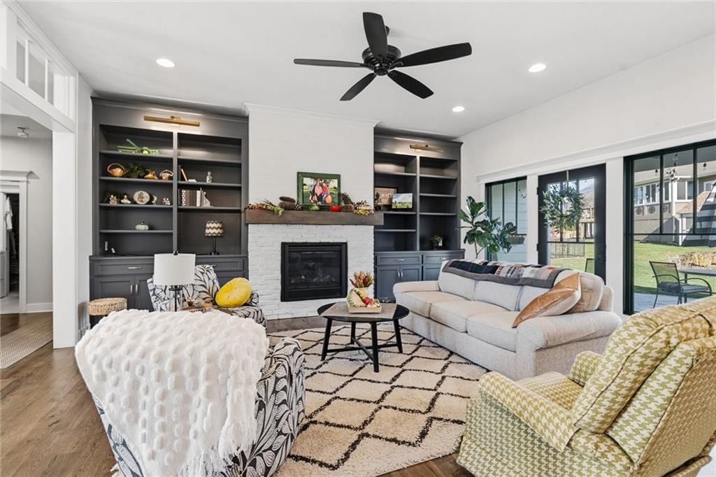 1210 Signal Lake Court — photo 12