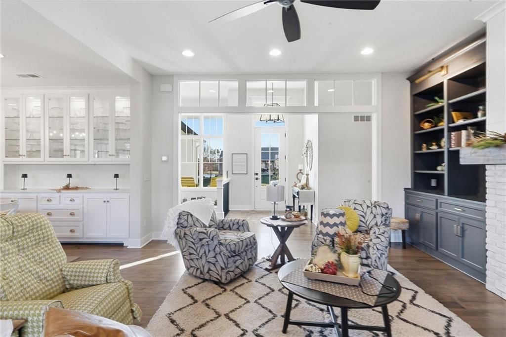 1210 Signal Lake Court — photo 16