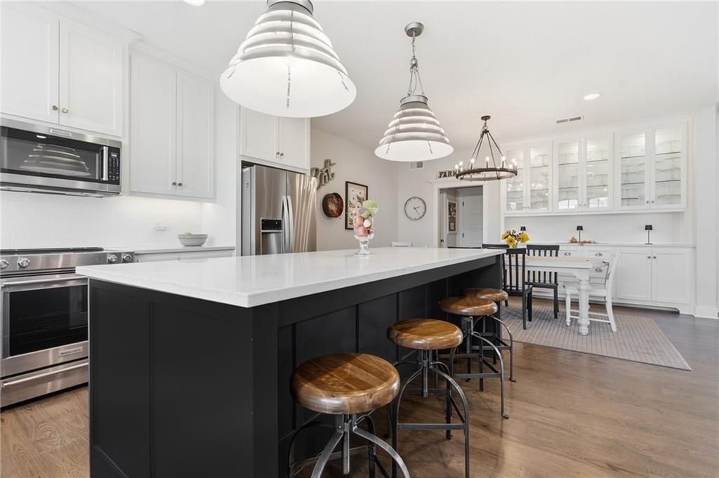 1210 Signal Lake Court — photo 24