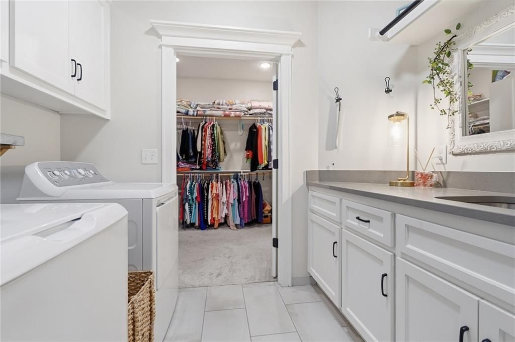 1210 Signal Lake Court — photo 40