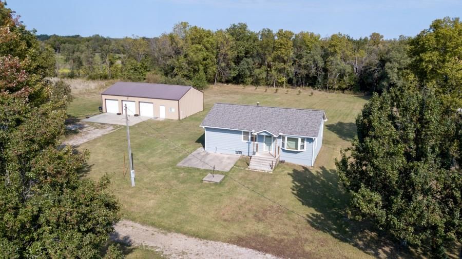 2222 State Line Road, Prescott, KS