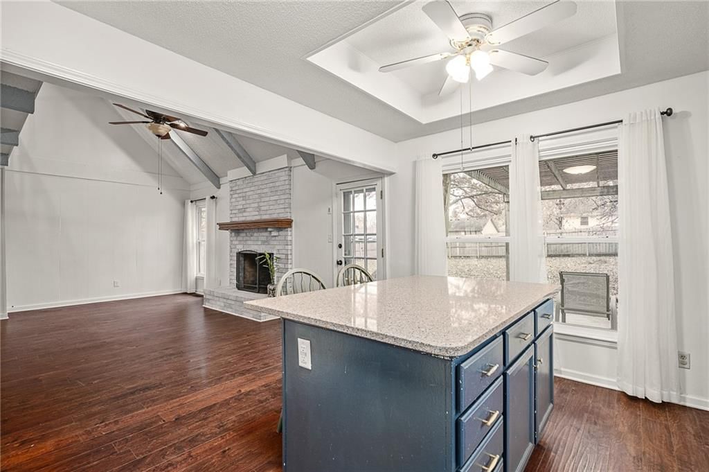 715 NE Cambridge Drive — photo 22