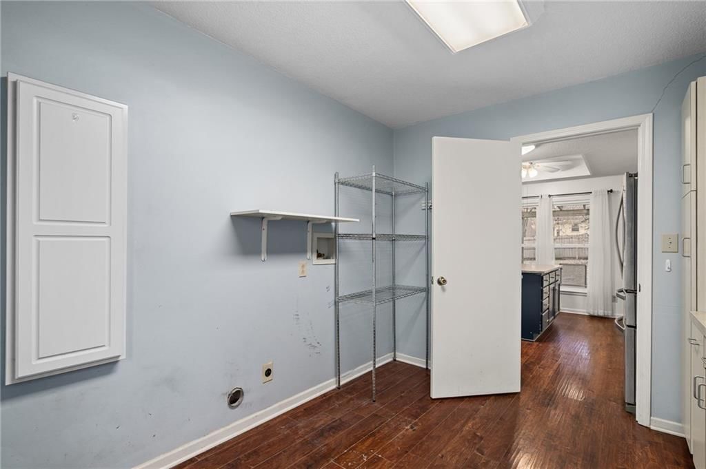 715 NE Cambridge Drive — photo 24