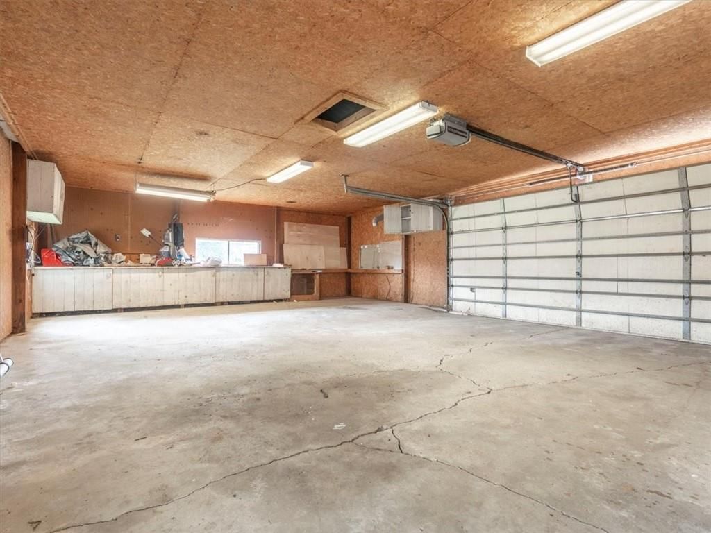 217 N Alanthus Street — photo 23
