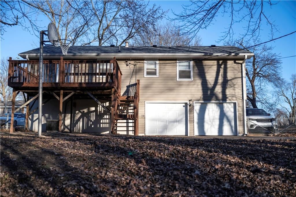 7640 NW Milrey Drive — photo 8