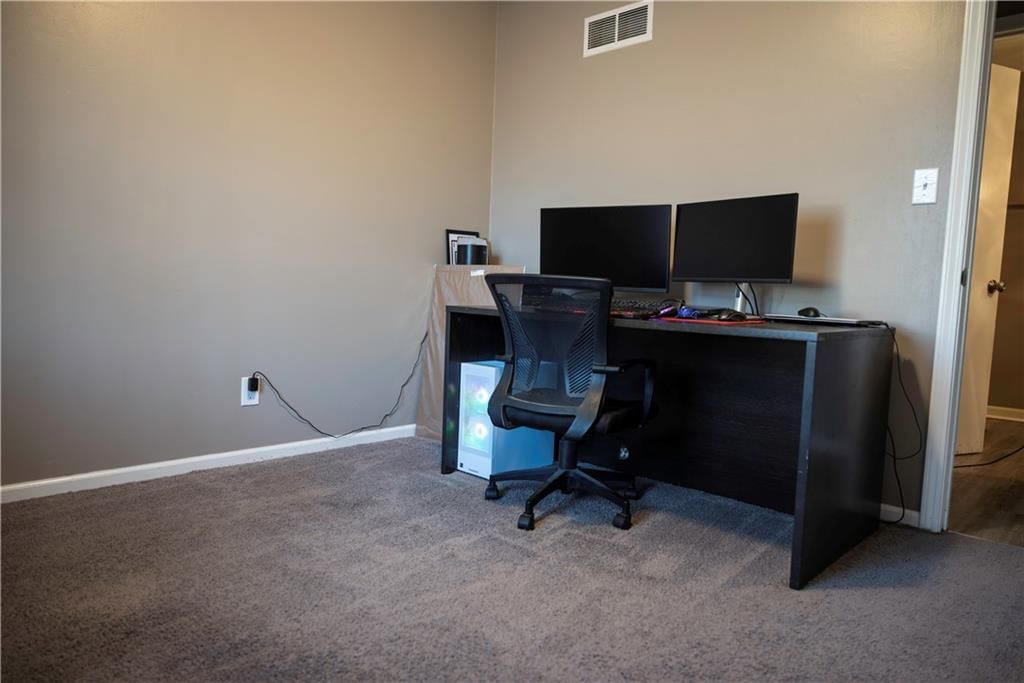 7640 NW Milrey Drive — photo 18