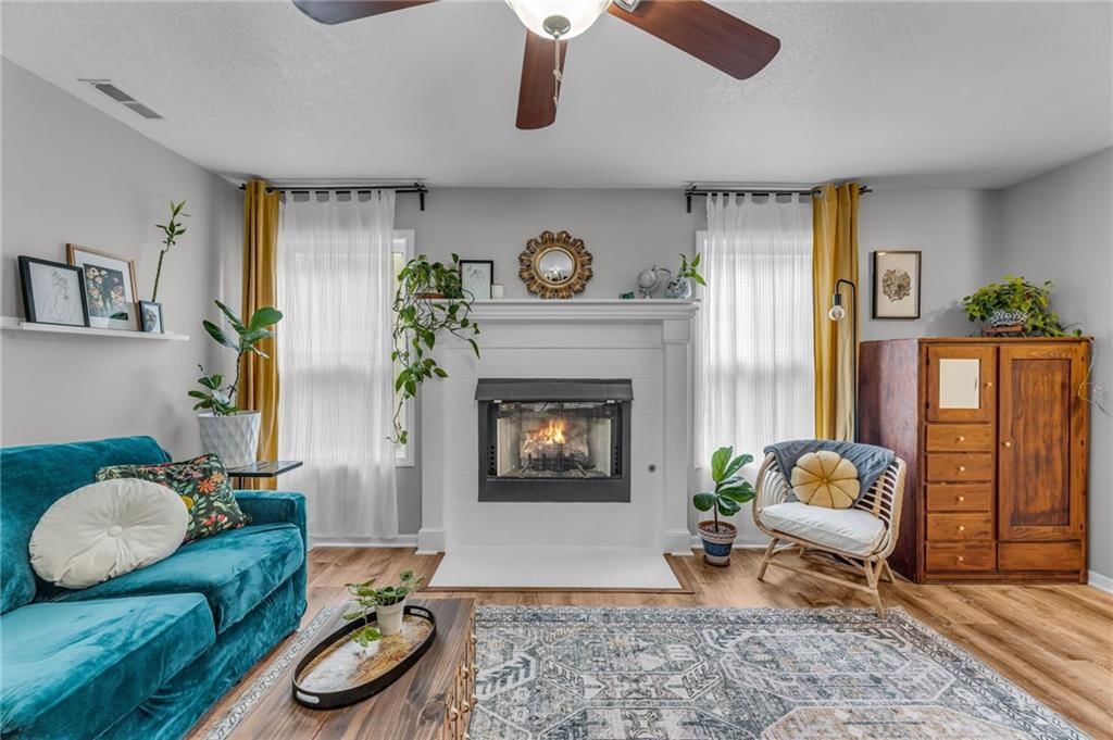 2416 Lancaster Drive — photo 20
