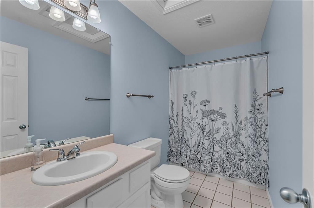 2416 Lancaster Drive — photo 34