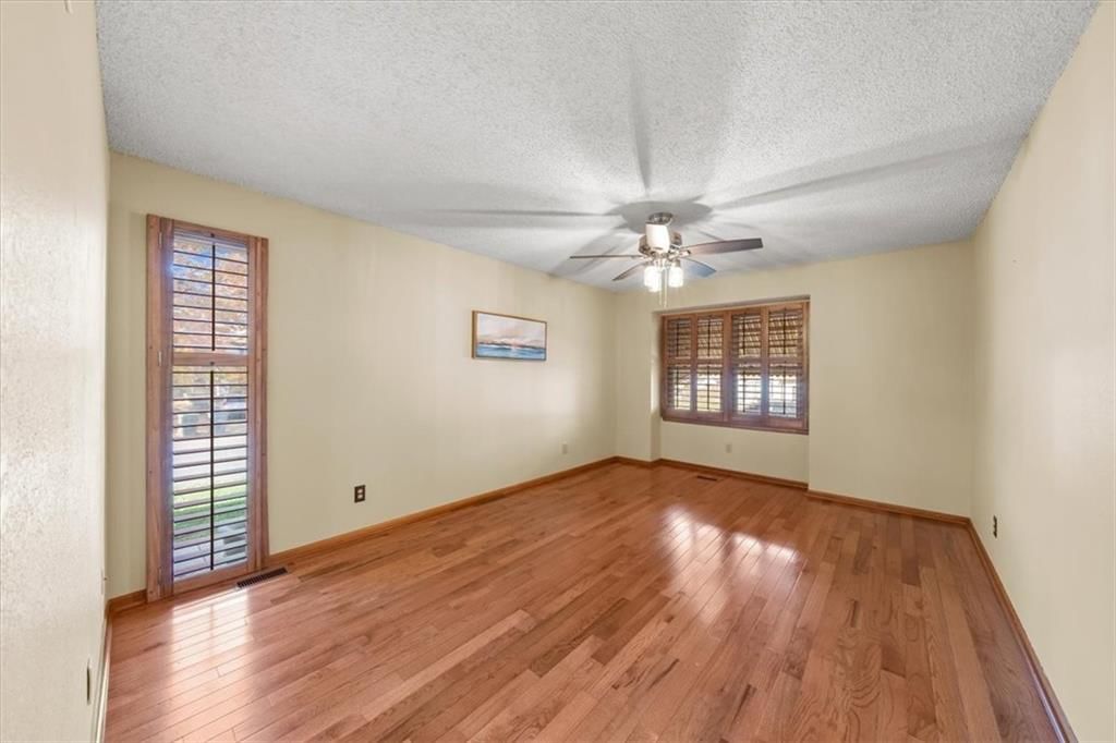 1372 N Ridge Parkway — photo 14