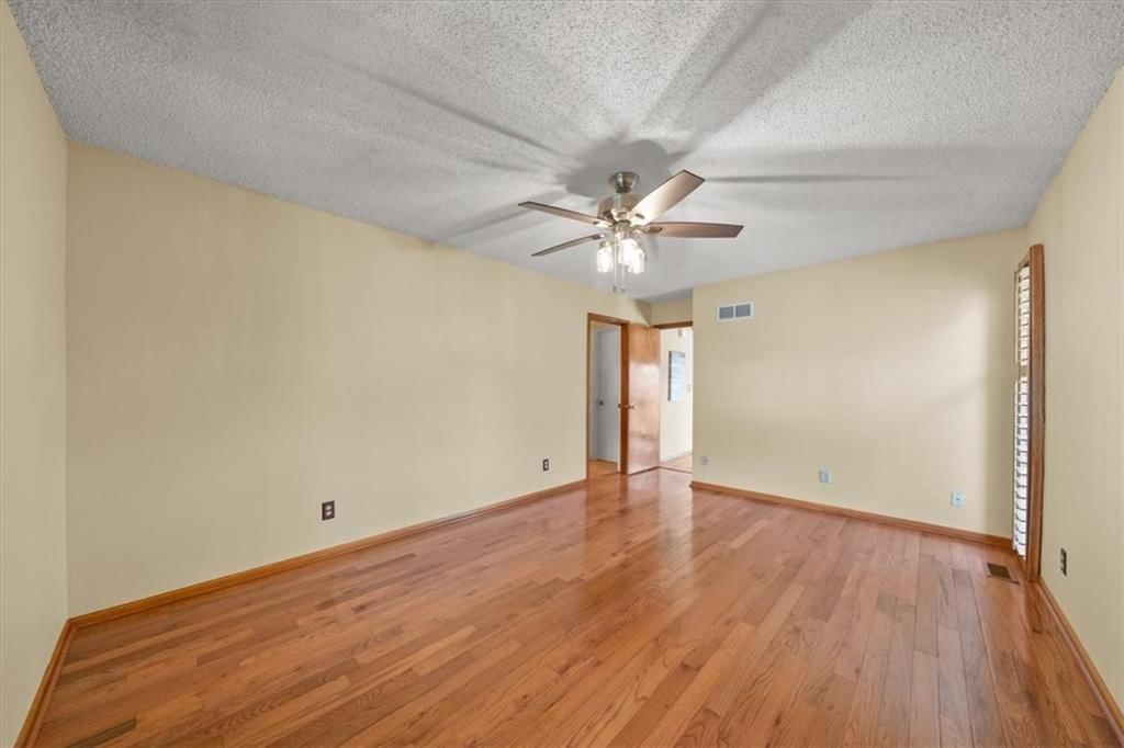 1372 N Ridge Parkway — photo 15