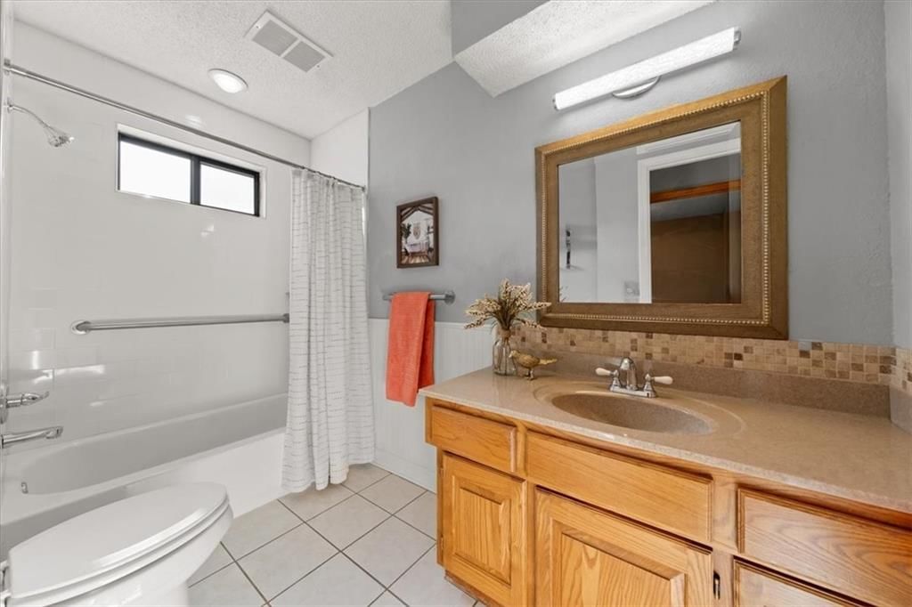 1372 N Ridge Parkway — photo 20